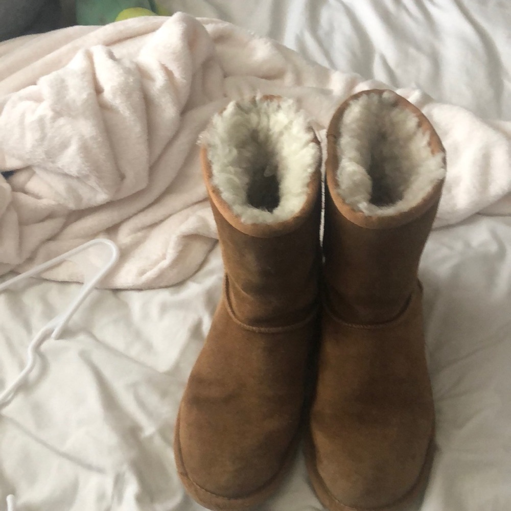Ugh boots (Brown)